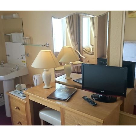 The Belgrave Hotel Tenby Εξωτερικό φωτογραφία