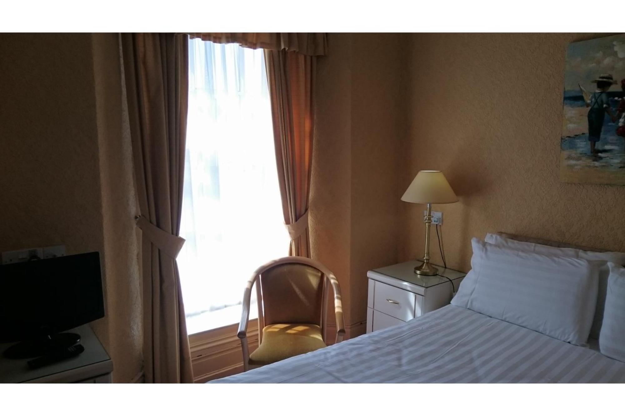 The Belgrave Hotel Tenby Εξωτερικό φωτογραφία